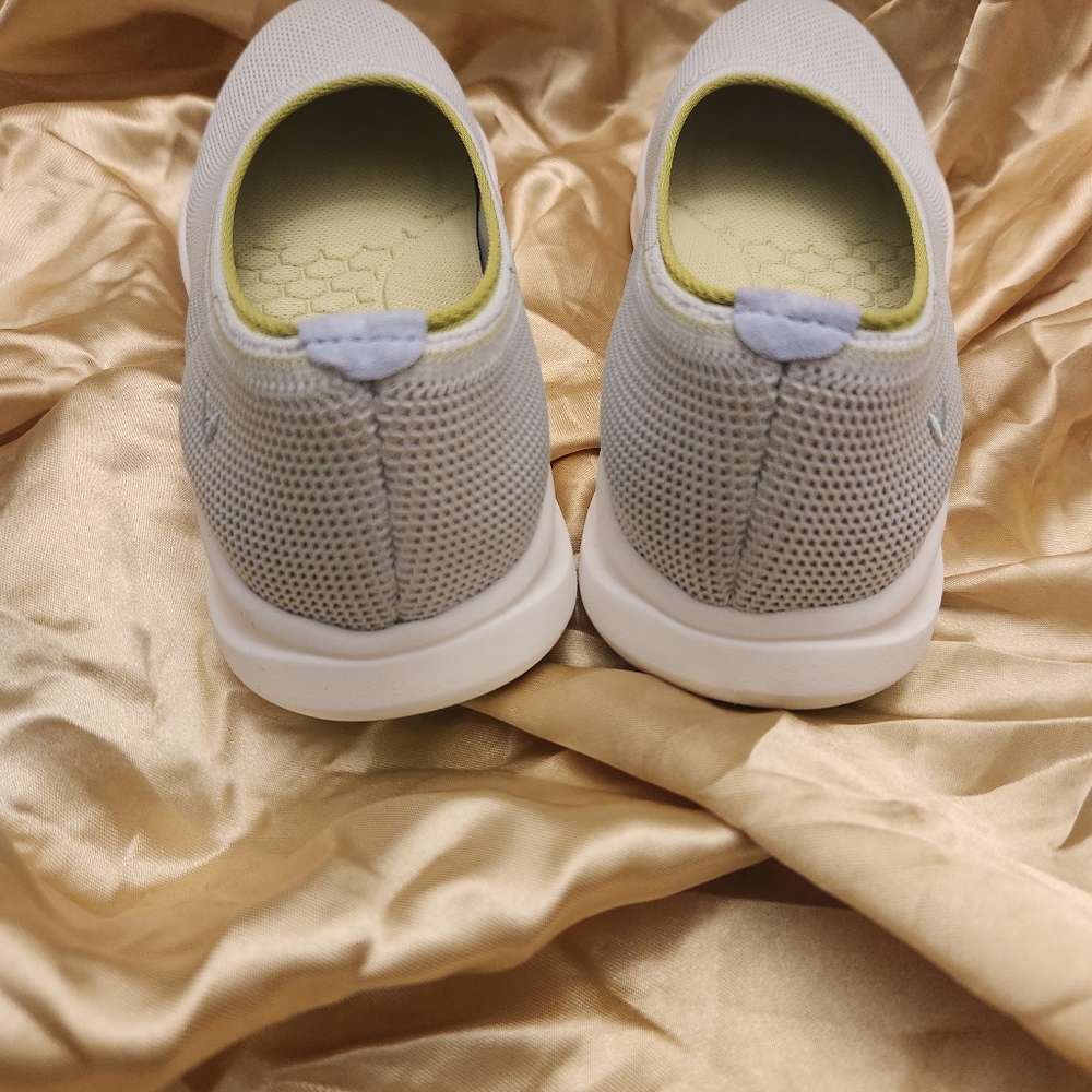 VIVAIA Green and Blue Sneakers with Knit Upper - Picture 7 of 16